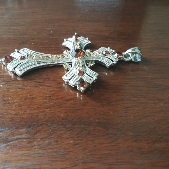 Vintage cross with orange crystals pendant - Picture 3 of 8